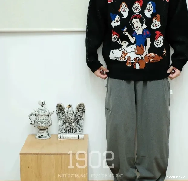 WHITE Snow SNOW SWEATER White Sweater 24FW 1003